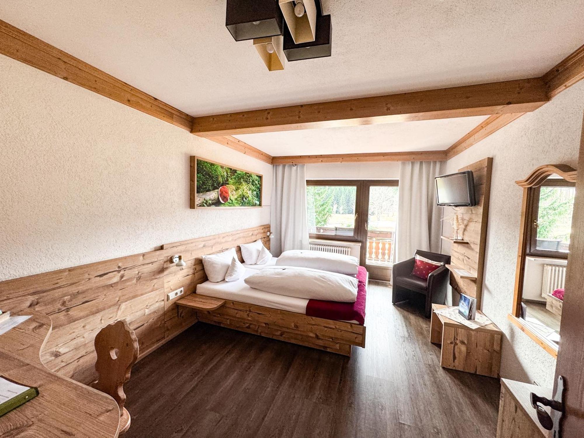 Landgasthof Jostalstueble Titisee-Neustadt Esterno foto
